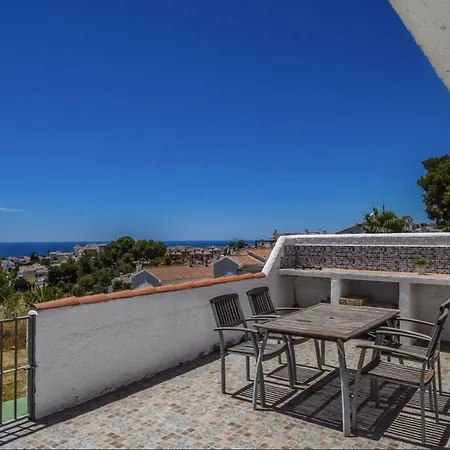 Semesterbostad Santo Tomas 13 Menyber Nerja